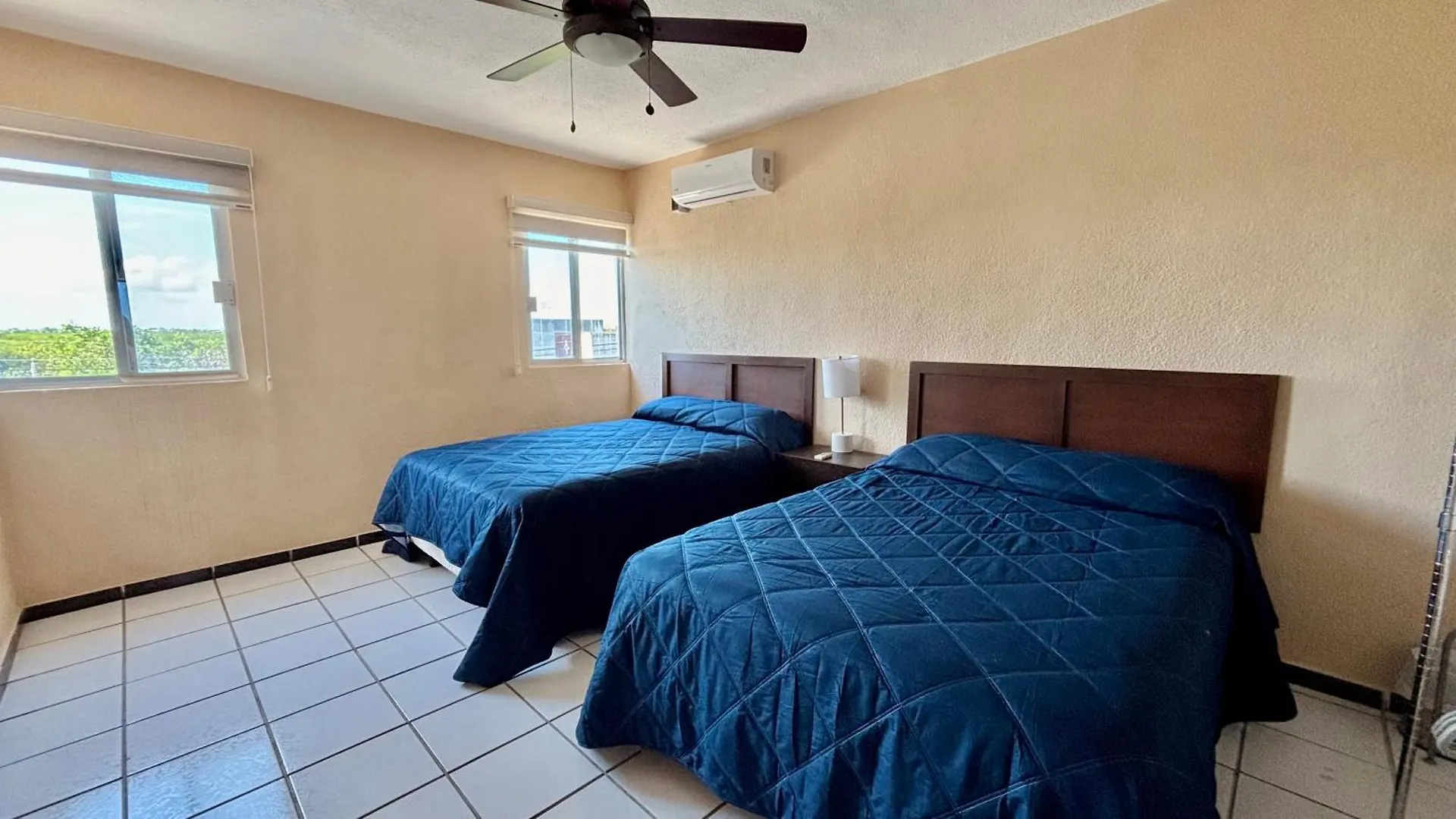 Beautiful Apartment In Cancun Beach Front Ocean View 0*,  Mexico