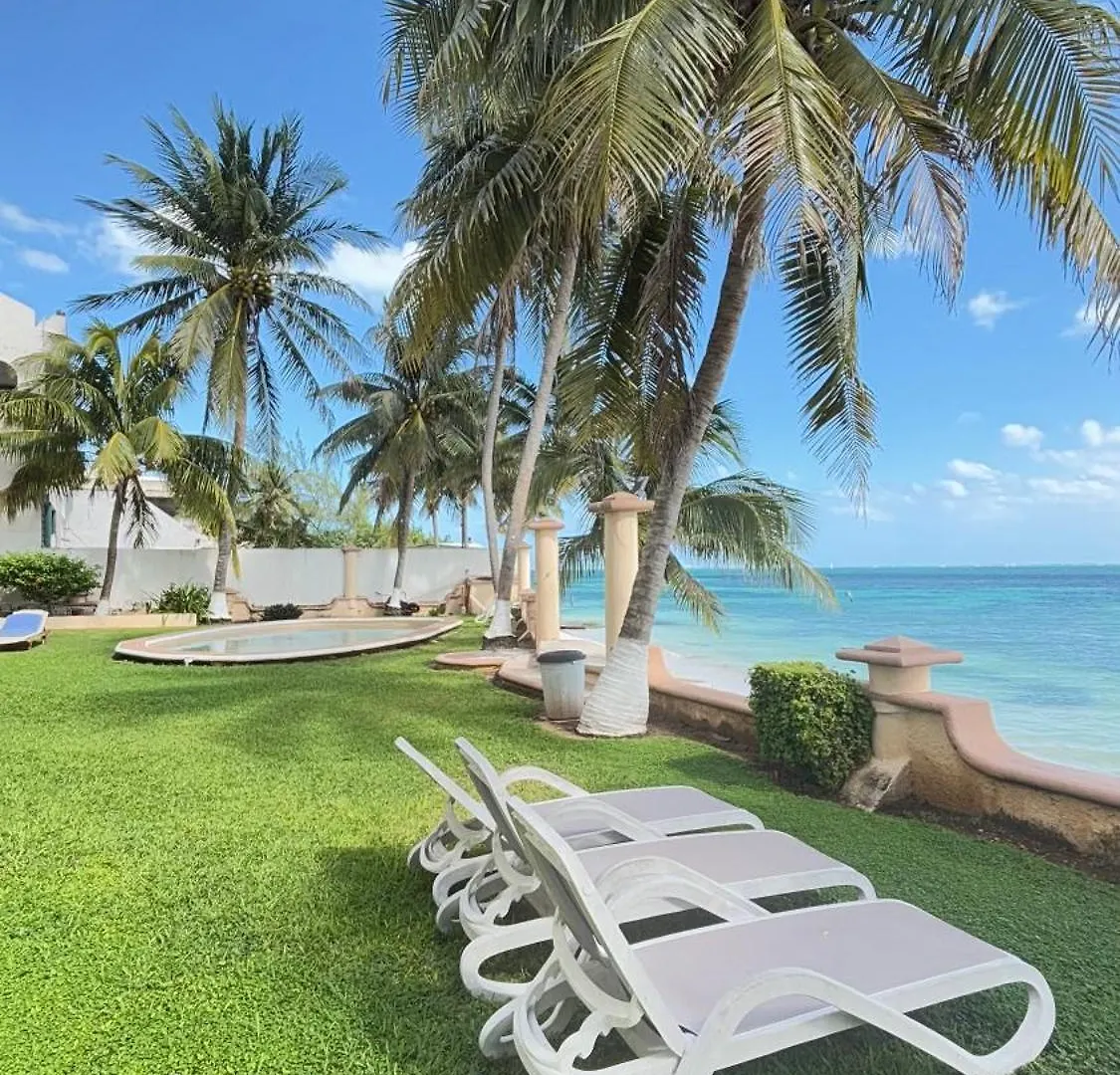 Beautiful Apartment In Cancun Beach Front Ocean View 0*,  Mexico